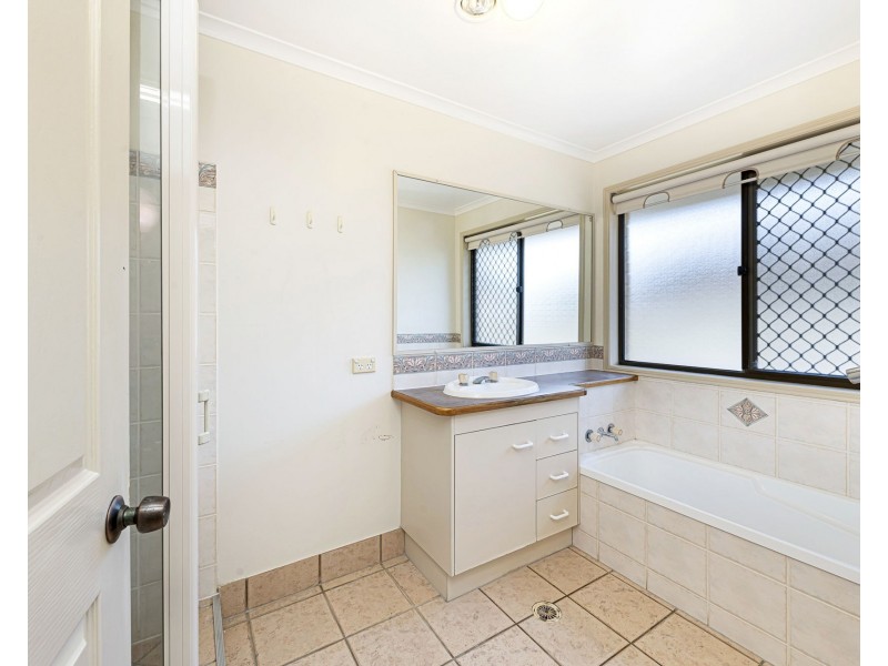 6 Mooney Court, Norville QLD 4670