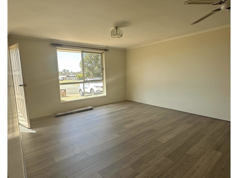 9 Swan Drive, Kalkie QLD 4670