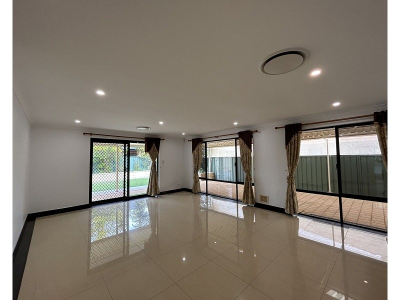 5 Sedge Link, Atwell WA 6164