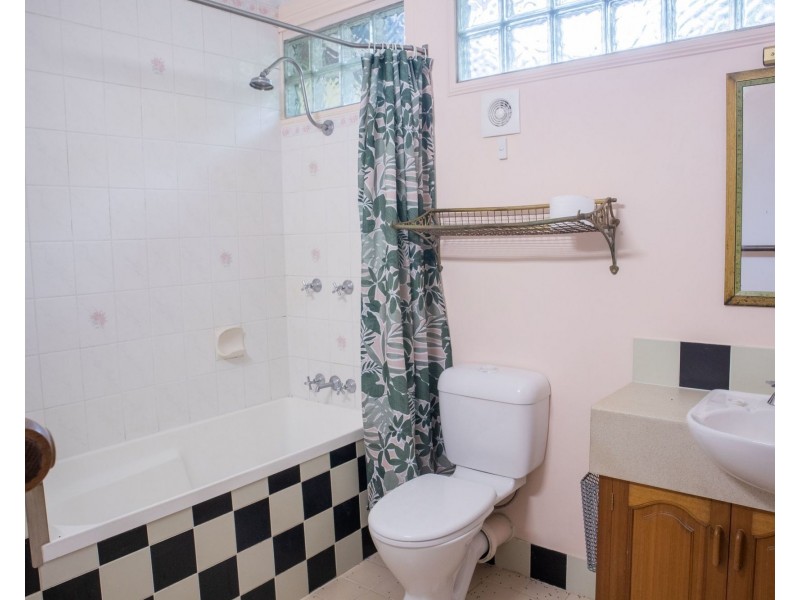 20-22 Morgan Street, Yorkeys Knob QLD 4878