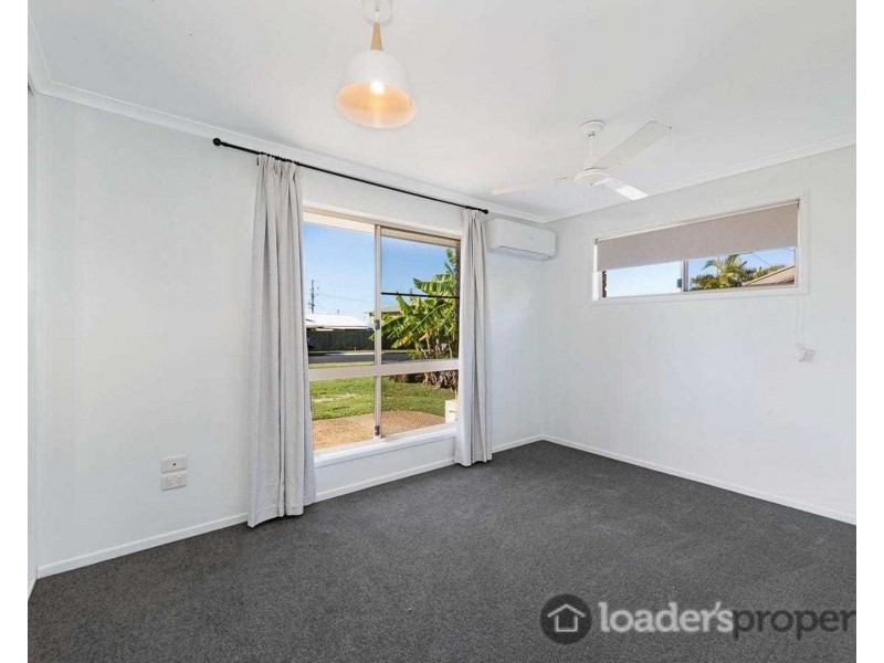 9 Shell Street, Burnett Heads QLD 4670