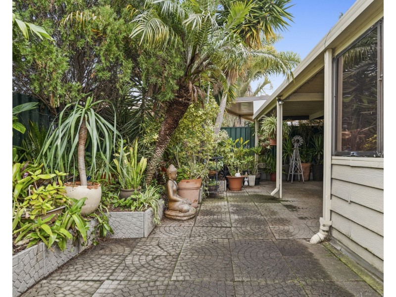 10 Fordred Place, Parmelia WA 6167