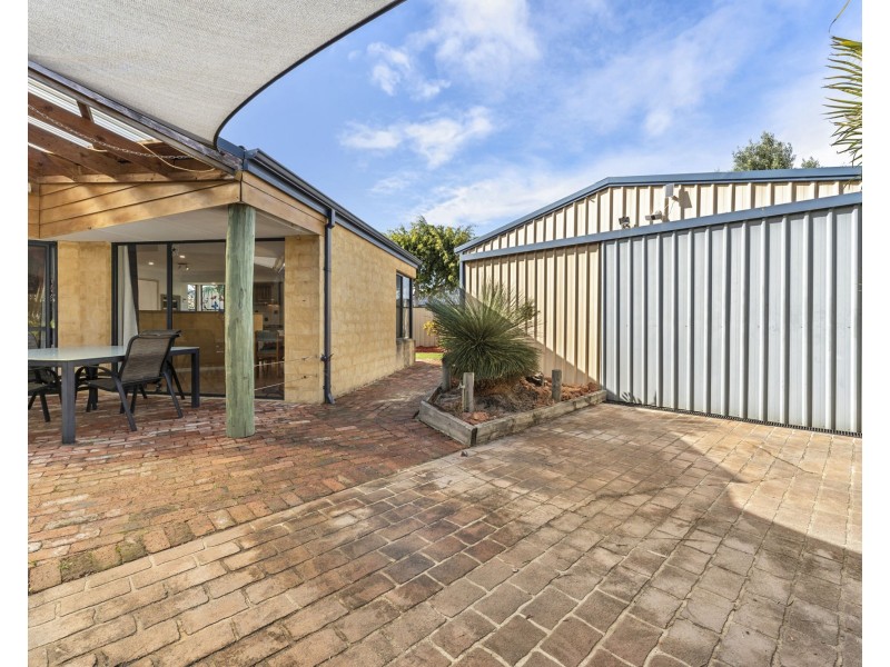 4 Heyerdahl Way, Dudley Park WA 6210