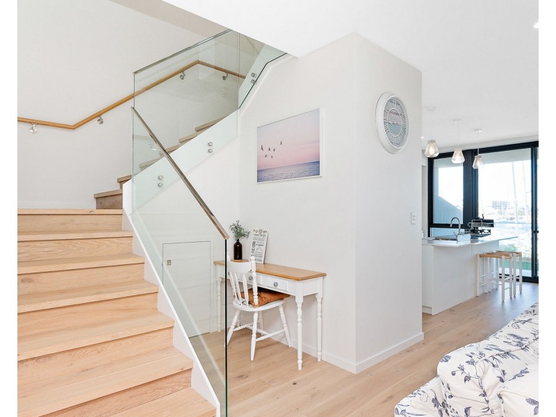 90 Maraboo Loop, North Coogee WA 6163