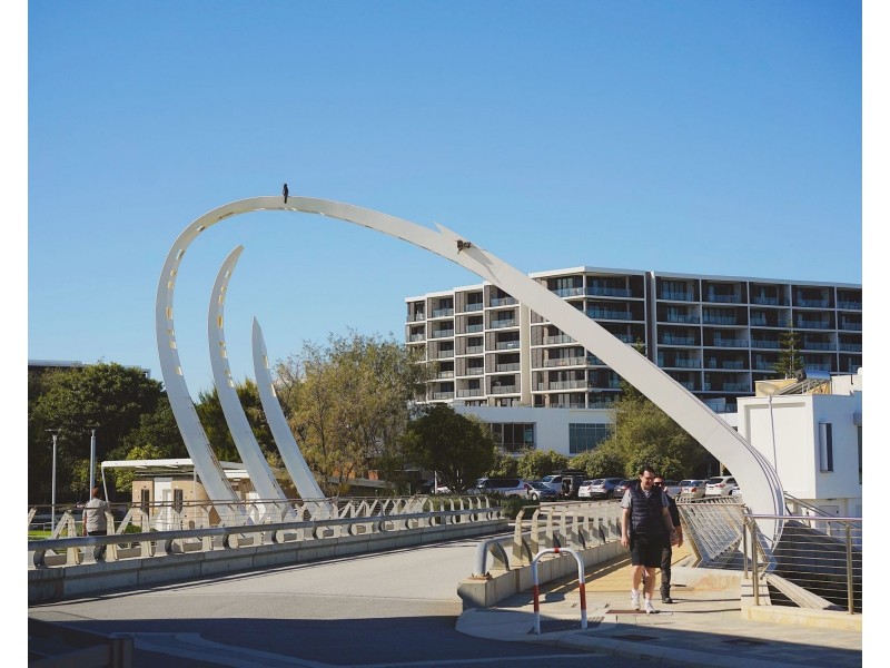 90 Maraboo Loop, North Coogee WA 6163