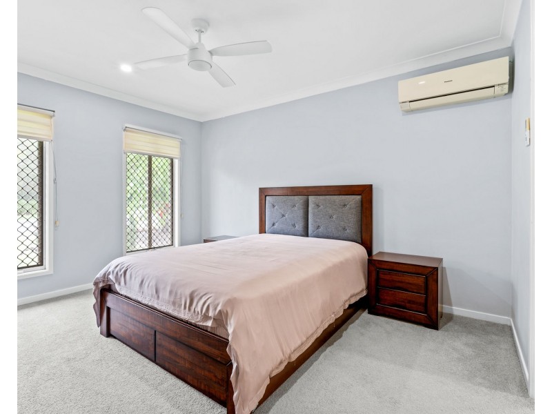 101 Wunburra Circuit, Pacific Pines QLD 4211