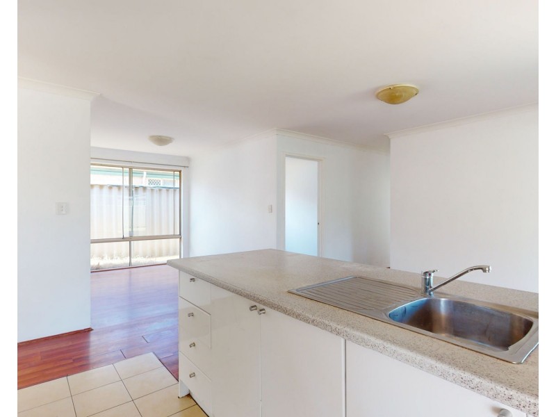 7 Gollan Place, Coodanup WA 6210