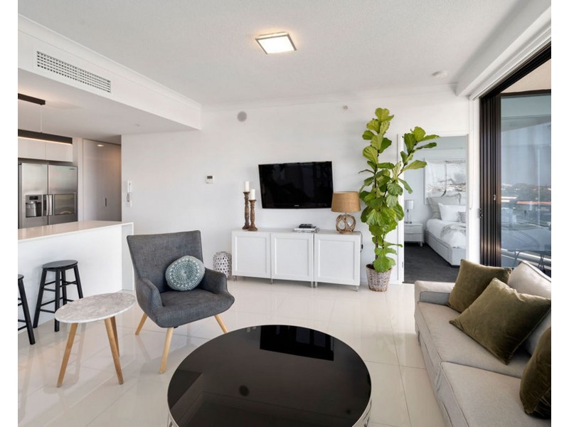 1505/5 Harbour Side Court, Biggera Waters QLD 4216