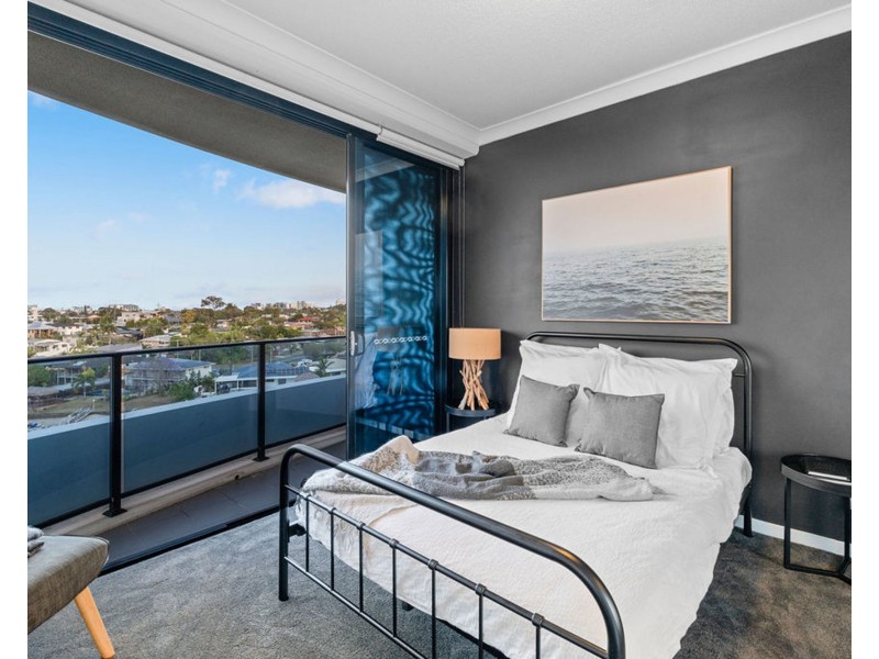 1505/5 Harbour Side Court, Biggera Waters QLD 4216