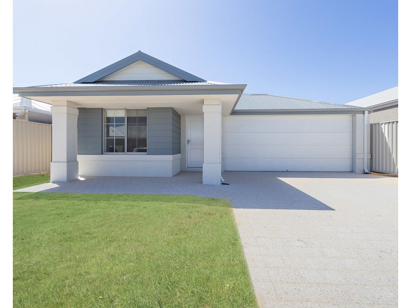 28 Coasting Road, Alkimos WA 6038
