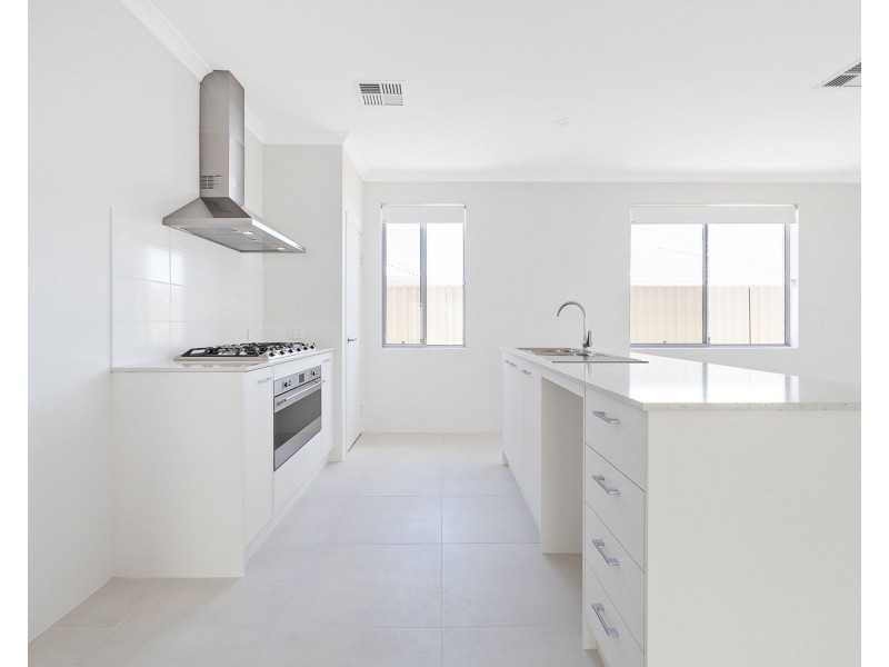 28 Coasting Road, Alkimos WA 6038