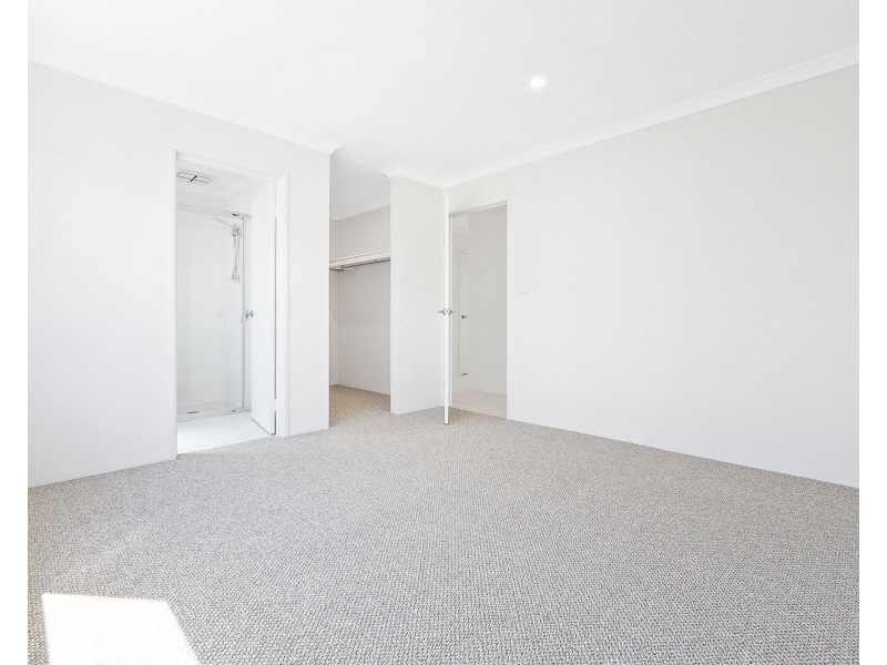 28 Coasting Road, Alkimos WA 6038