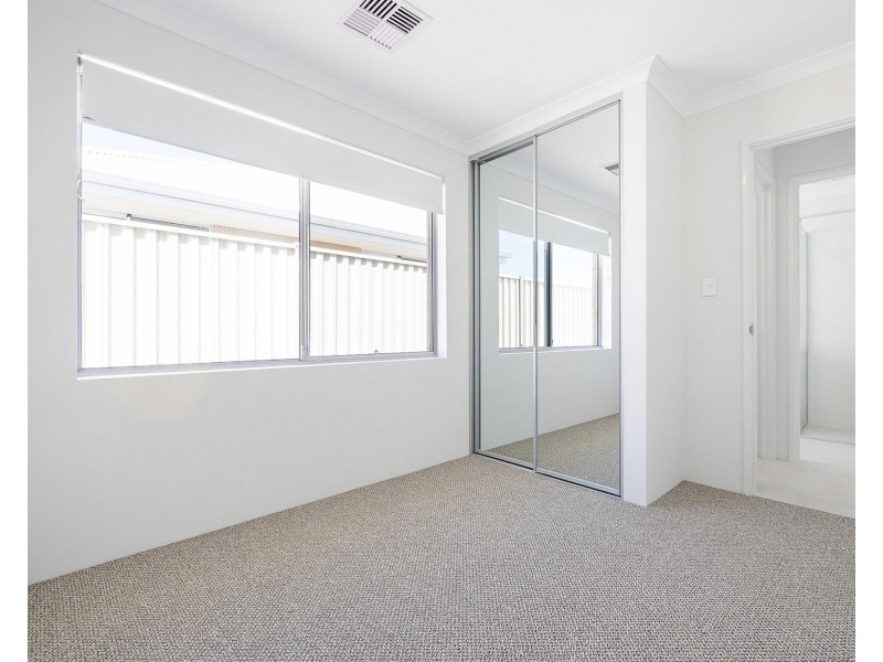 28 Coasting Road, Alkimos WA 6038