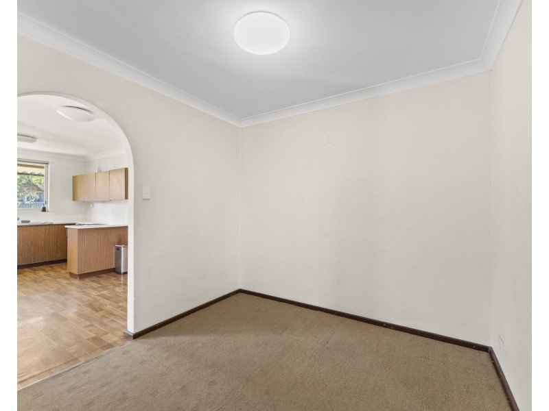 16 Joseph Road, Safety Bay WA 6169