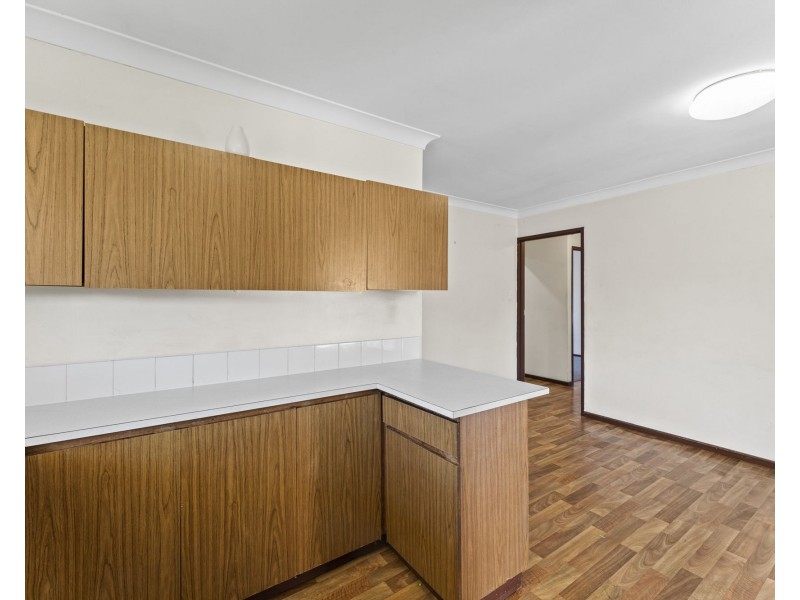 16 Joseph Road, Safety Bay WA 6169