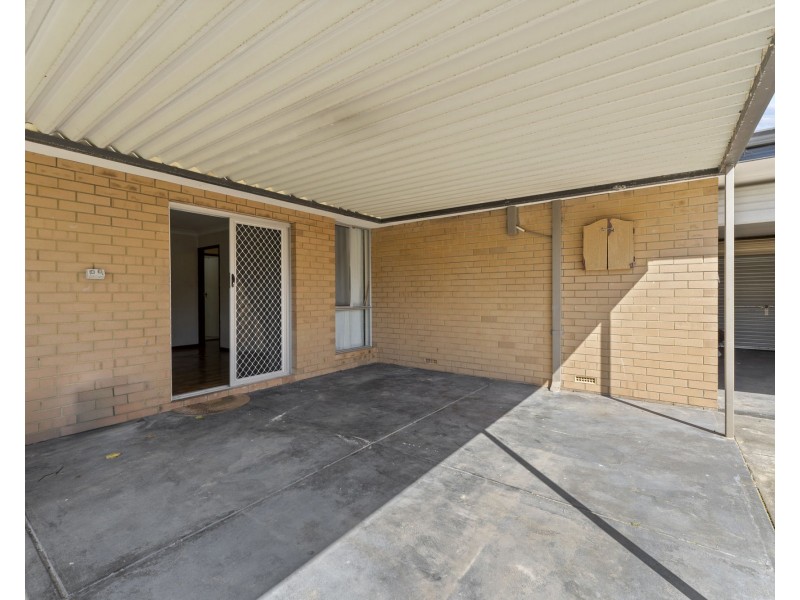 16 Joseph Road, Safety Bay WA 6169