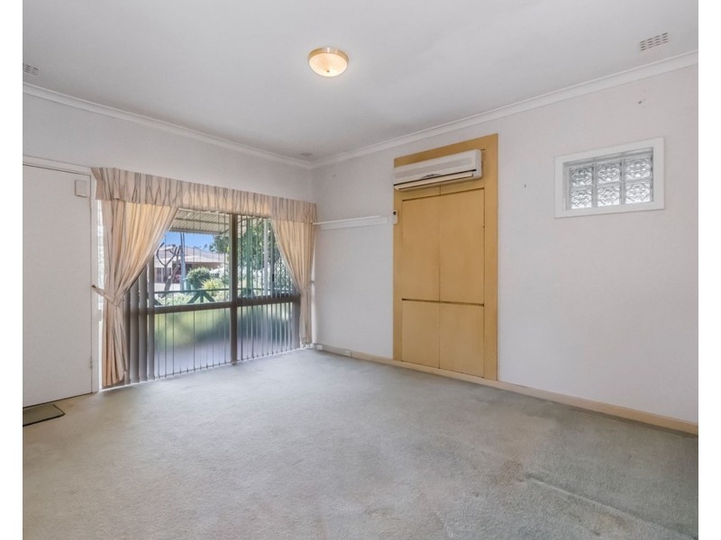 17 Sproxton Way, Embleton WA 6062