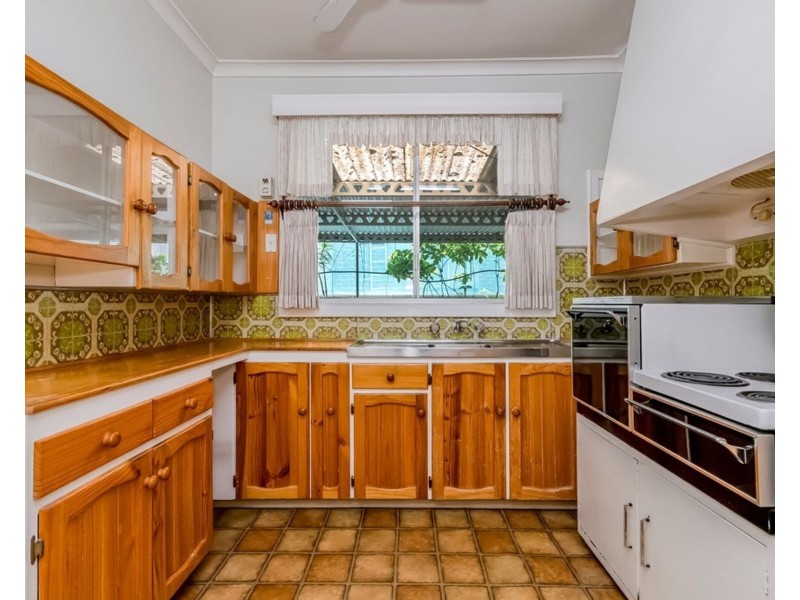 17 Sproxton Way, Embleton WA 6062