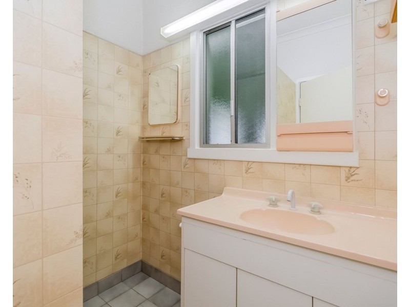 17 Sproxton Way, Embleton WA 6062