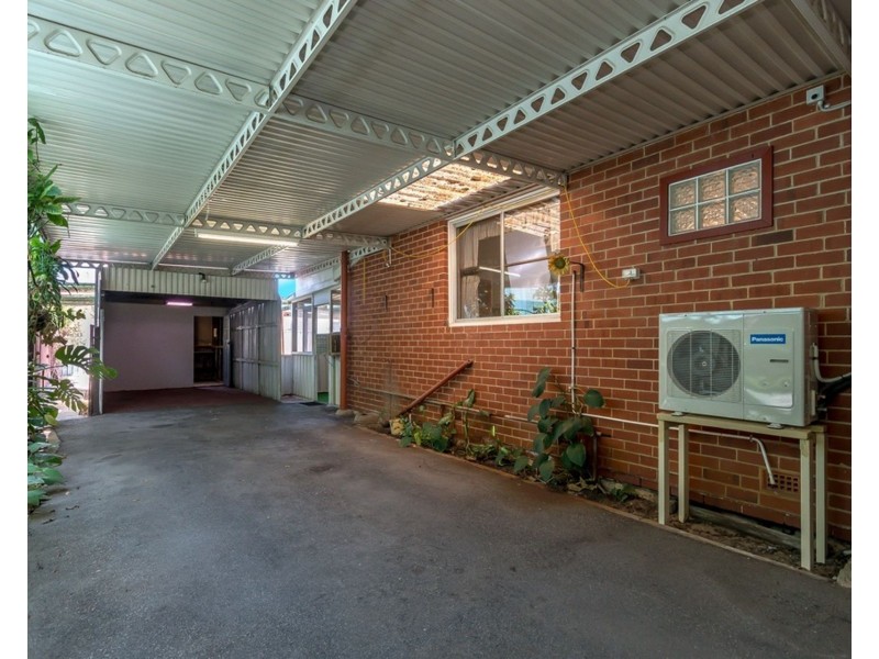 17 Sproxton Way, Embleton WA 6062