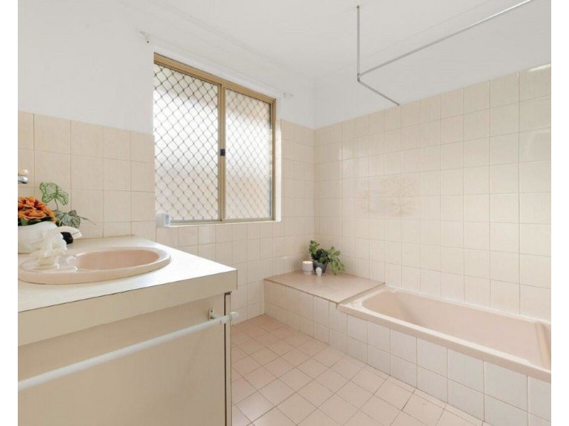 3 Denham Street, Dudley Park WA 6210