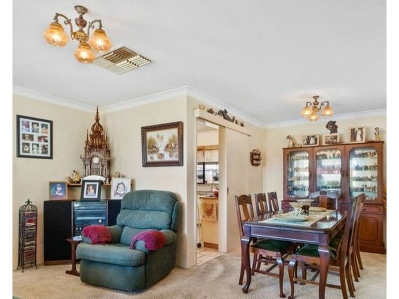 1 Bayley Close, Gosnells WA 6110