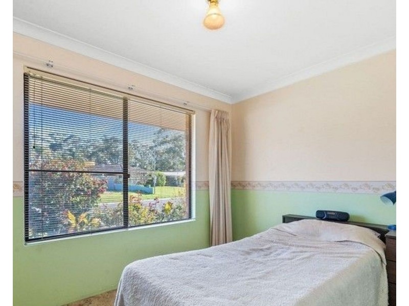 1 Bayley Close, Gosnells WA 6110