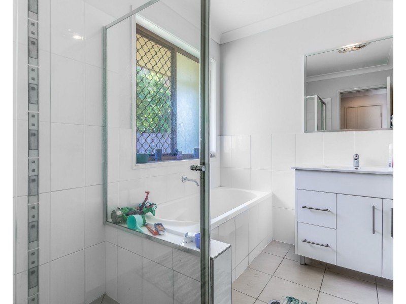 37 Jubilee Street, Caboolture QLD 4510