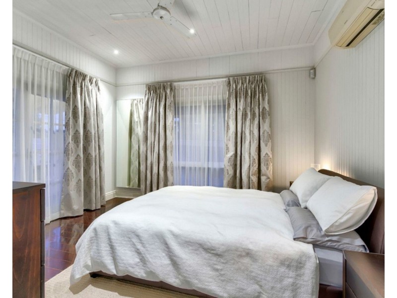 31 Noble Street, Clayfield QLD 4011