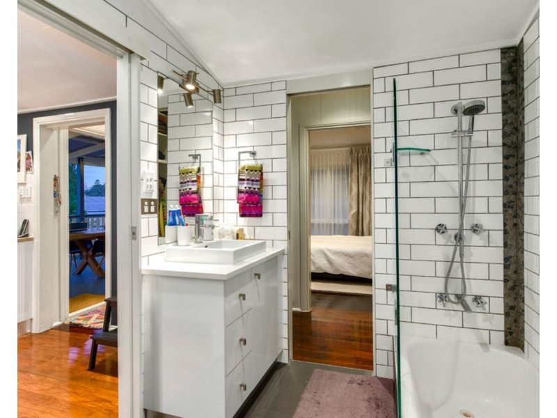 31 Noble Street, Clayfield QLD 4011