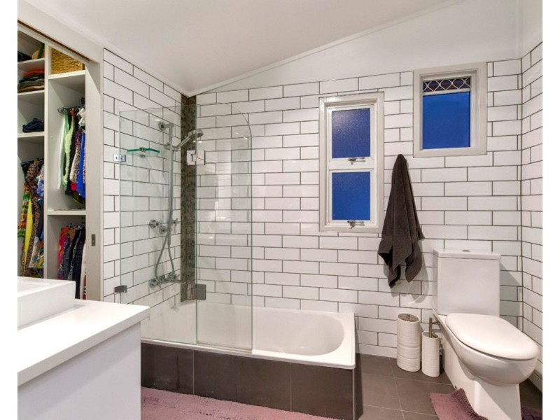 31 Noble Street, Clayfield QLD 4011
