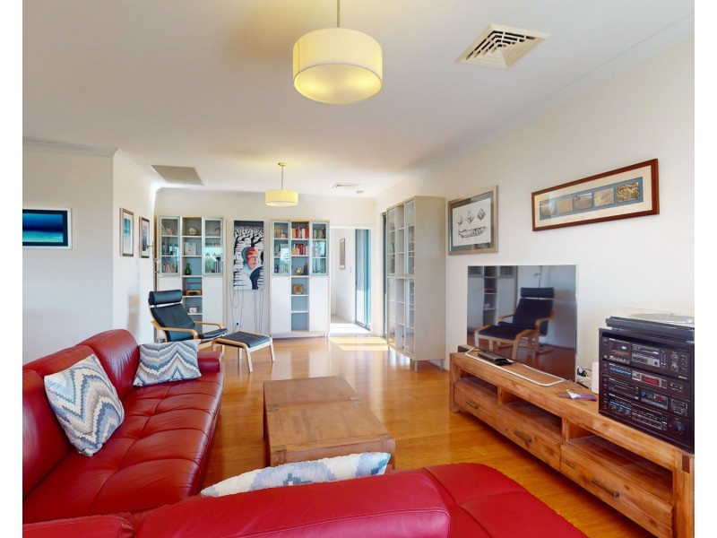 163 Balladonia Parade, Dawesville WA 6211