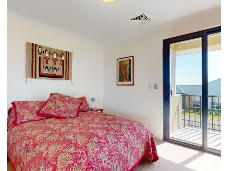 163 Balladonia Parade, Dawesville WA 6211