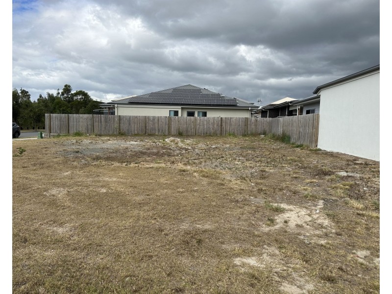 31 Matasha Crescent, Pimpama QLD 4209
