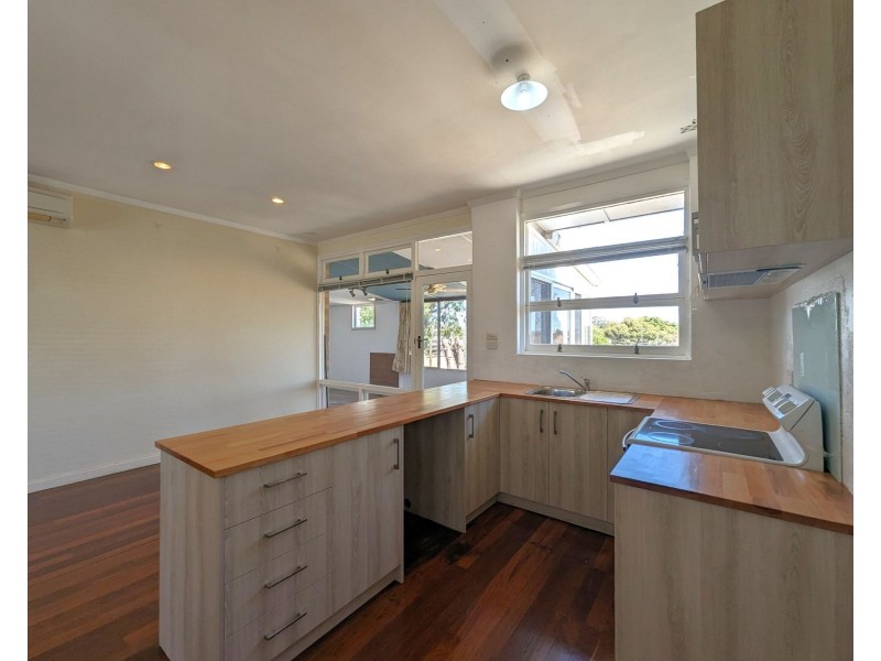 66 Davy Street, Booragoon WA 6154