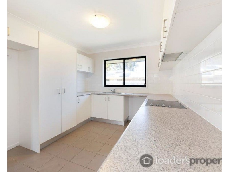 42 Malvern Drive, Moore Park Beach QLD 4670