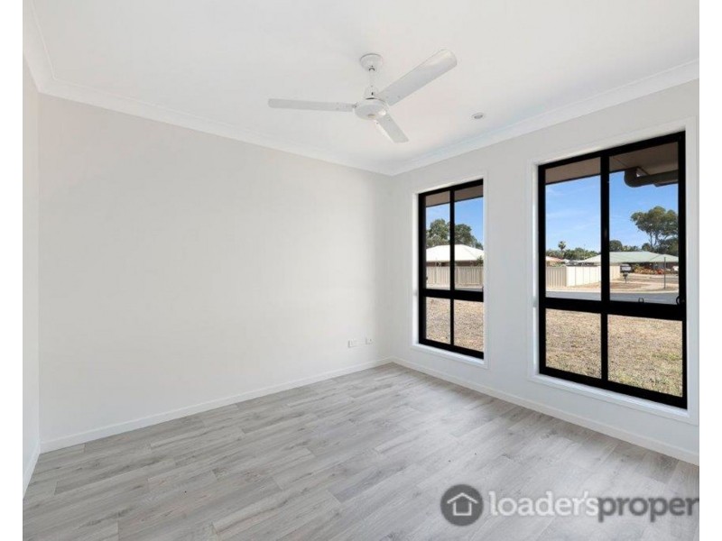 42 Malvern Drive, Moore Park Beach QLD 4670