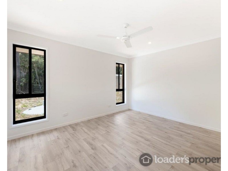 42 Malvern Drive, Moore Park Beach QLD 4670