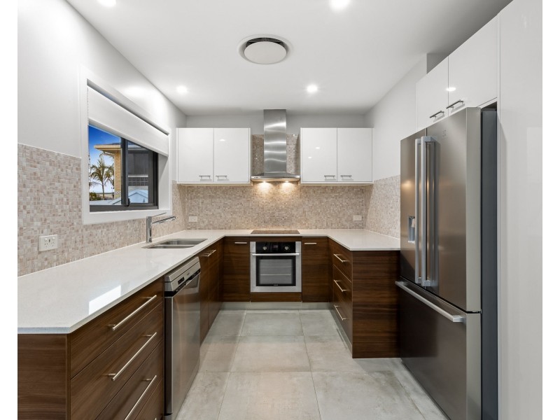 27 Mongabarra Street, Bracken Ridge QLD 4017