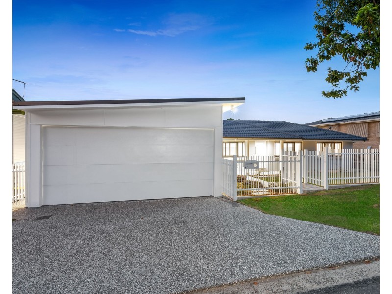 27 Mongabarra Street, Bracken Ridge QLD 4017