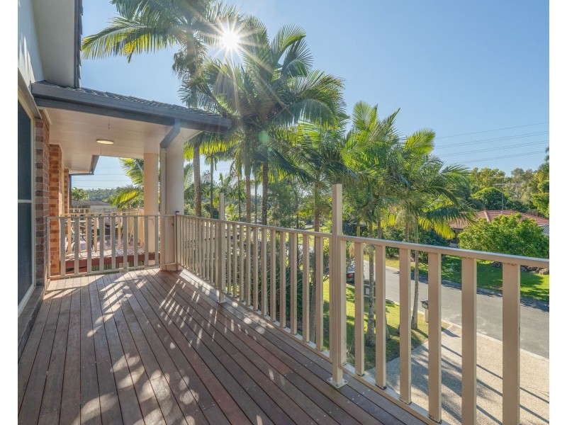 3 Avon Court, Pacific Pines QLD 4211