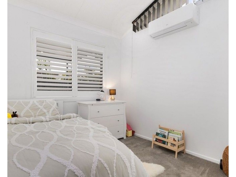 1399 Bribie Island Road, Ningi QLD 4511