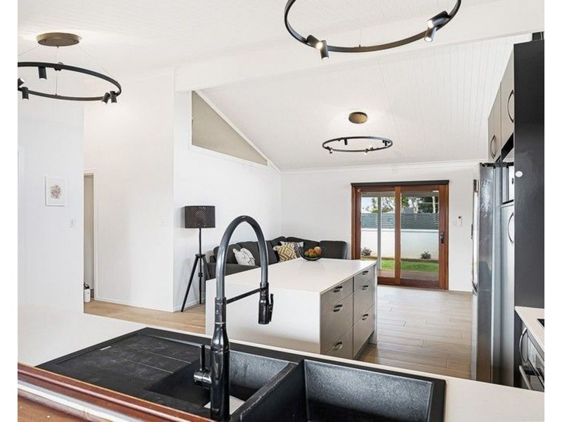1399 Bribie Island Road, Ningi QLD 4511