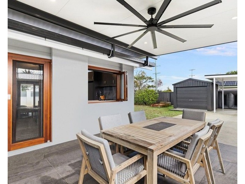 1399 Bribie Island Road, Ningi QLD 4511