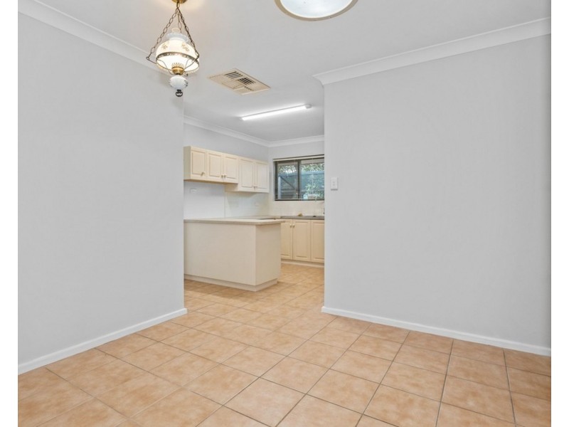 13 Salvador Close, Safety Bay WA 6169