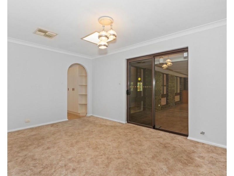 13 Salvador Close, Safety Bay WA 6169