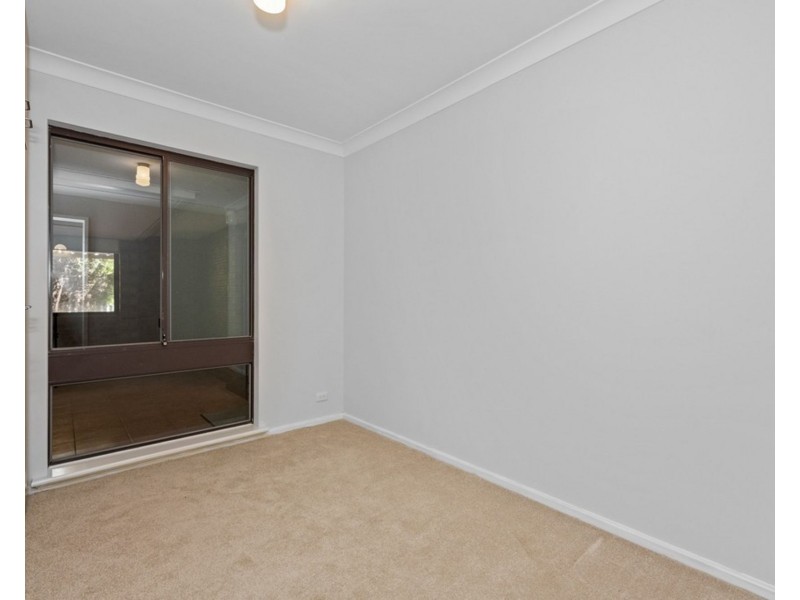 13 Salvador Close, Safety Bay WA 6169