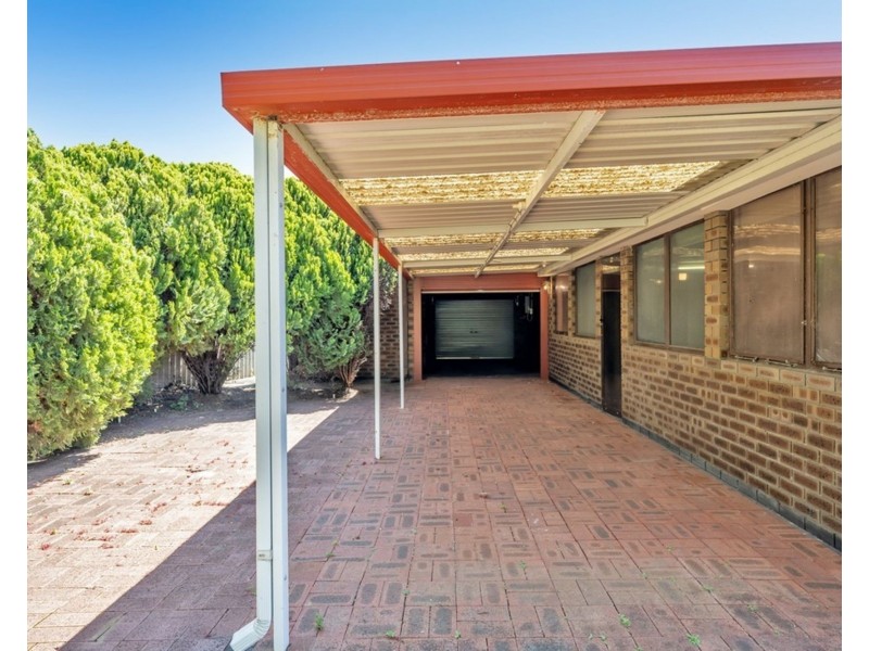 13 Salvador Close, Safety Bay WA 6169