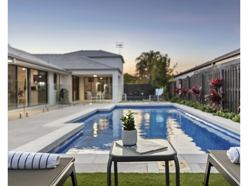 16 Marlin Drive, Noosaville QLD 4566