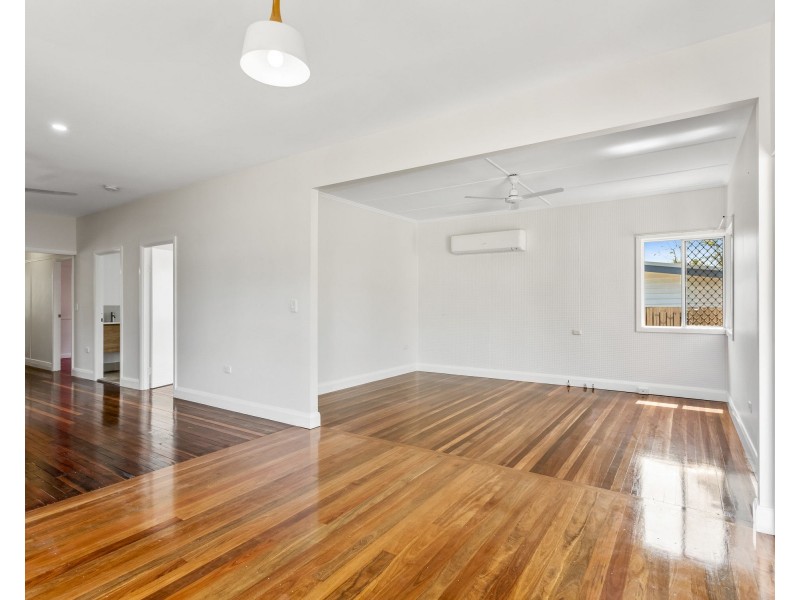 24 HASSALL ROAD, Deagon QLD 4017